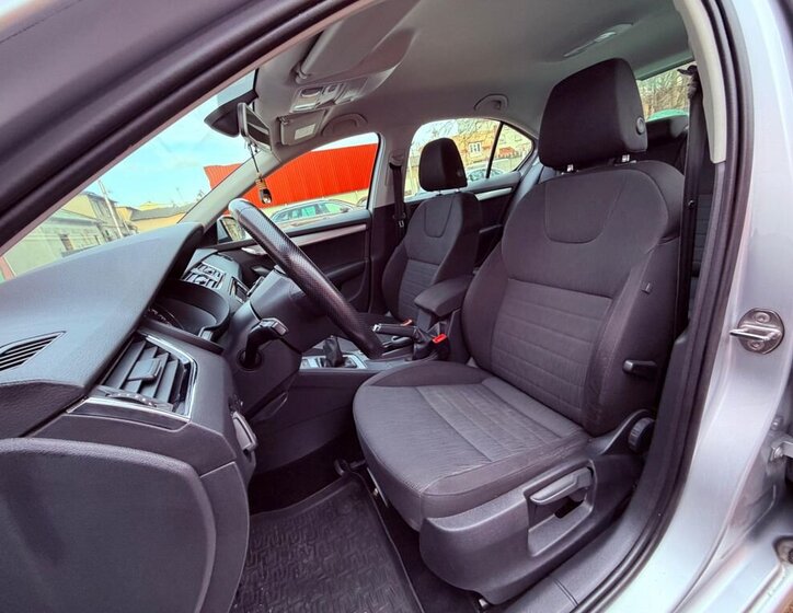 Škoda Octavia Liftback 2,0 l 110 kw