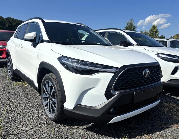 Toyota Corolla Cross 1