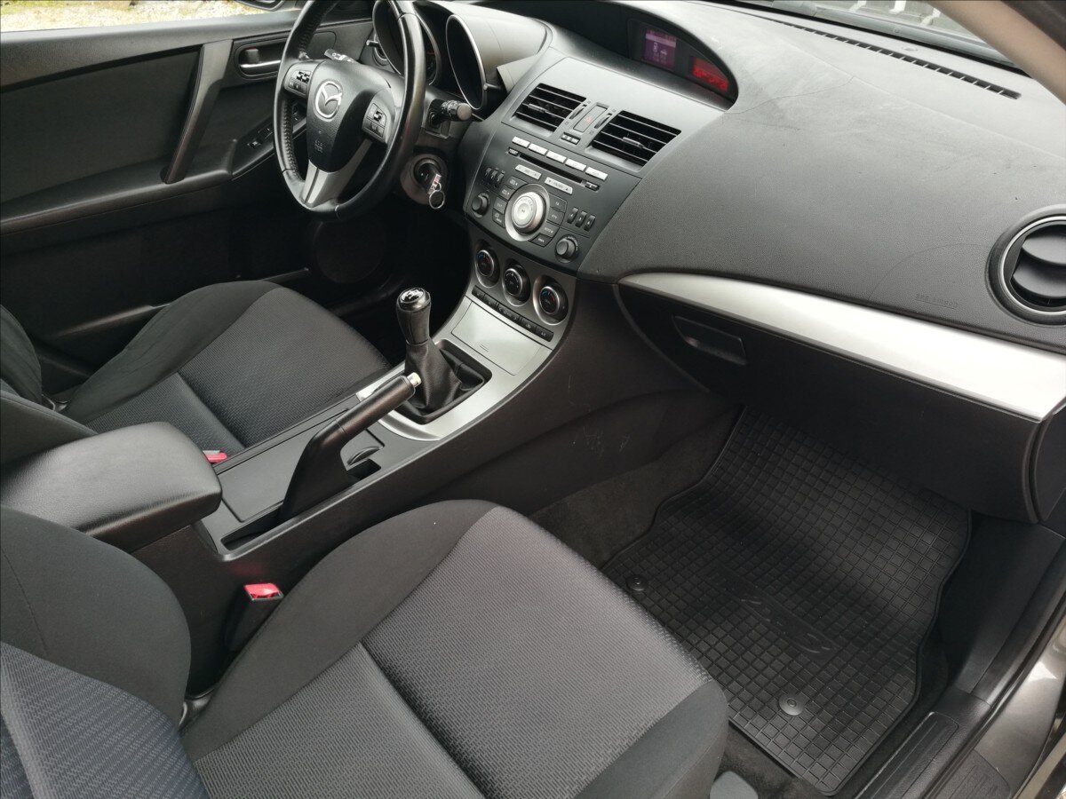 Mazda 3 Hatchback 1,6 l 77 kw