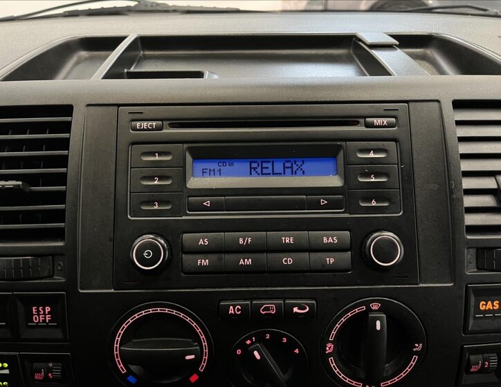 Volkswagen Caravelle 7