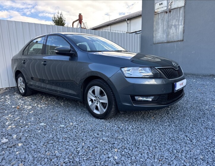 Škoda Rapid 1