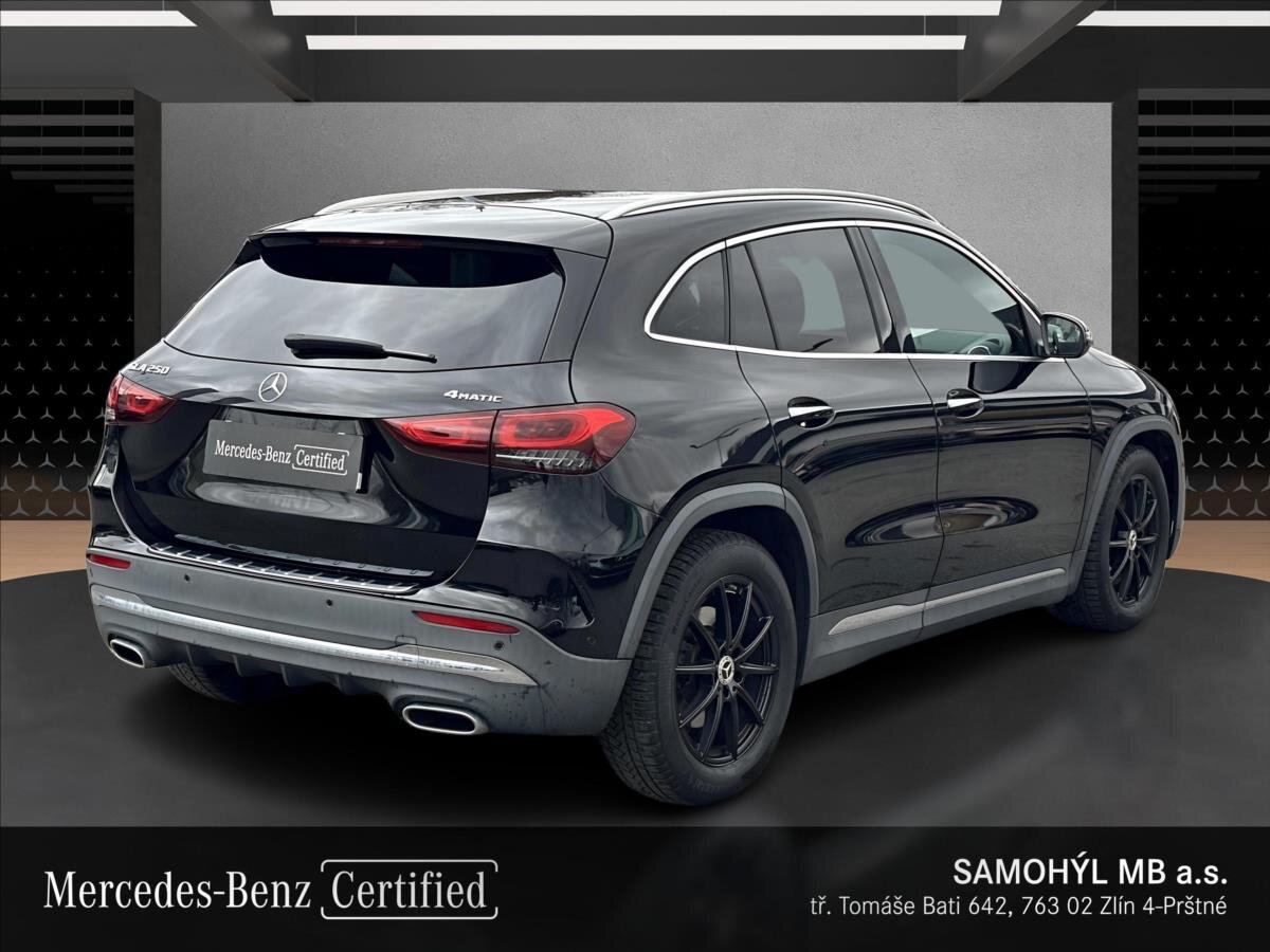 Mercedes-Benz GLA SUV 2,0 l 165 kw