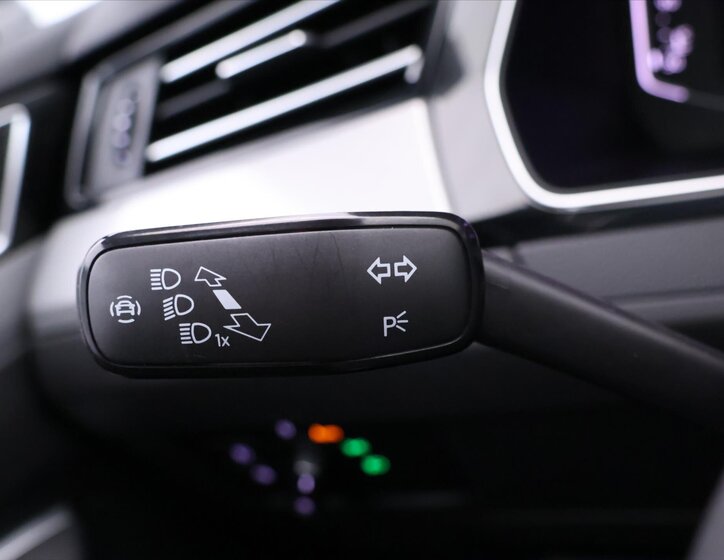 Volkswagen Passat Kombi 2,0 l 110 kw