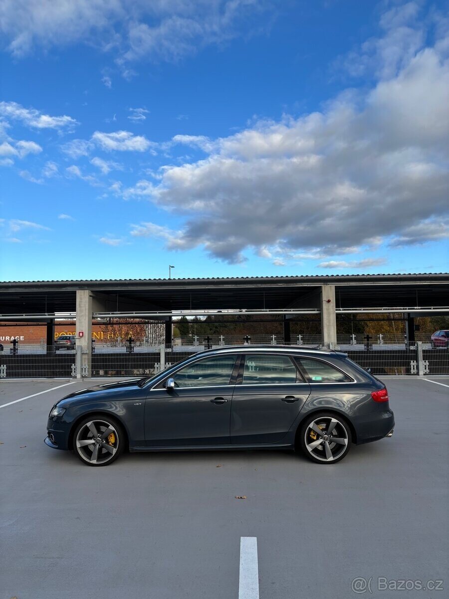 Audi S4 Kombi 0,0 245 kw