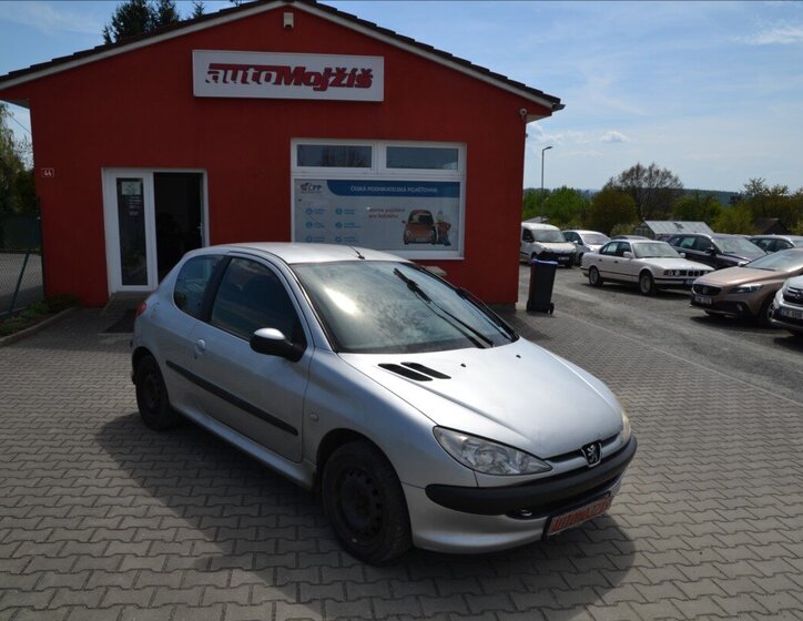 Peugeot 206 Hatchback 1,4 l 50 kw