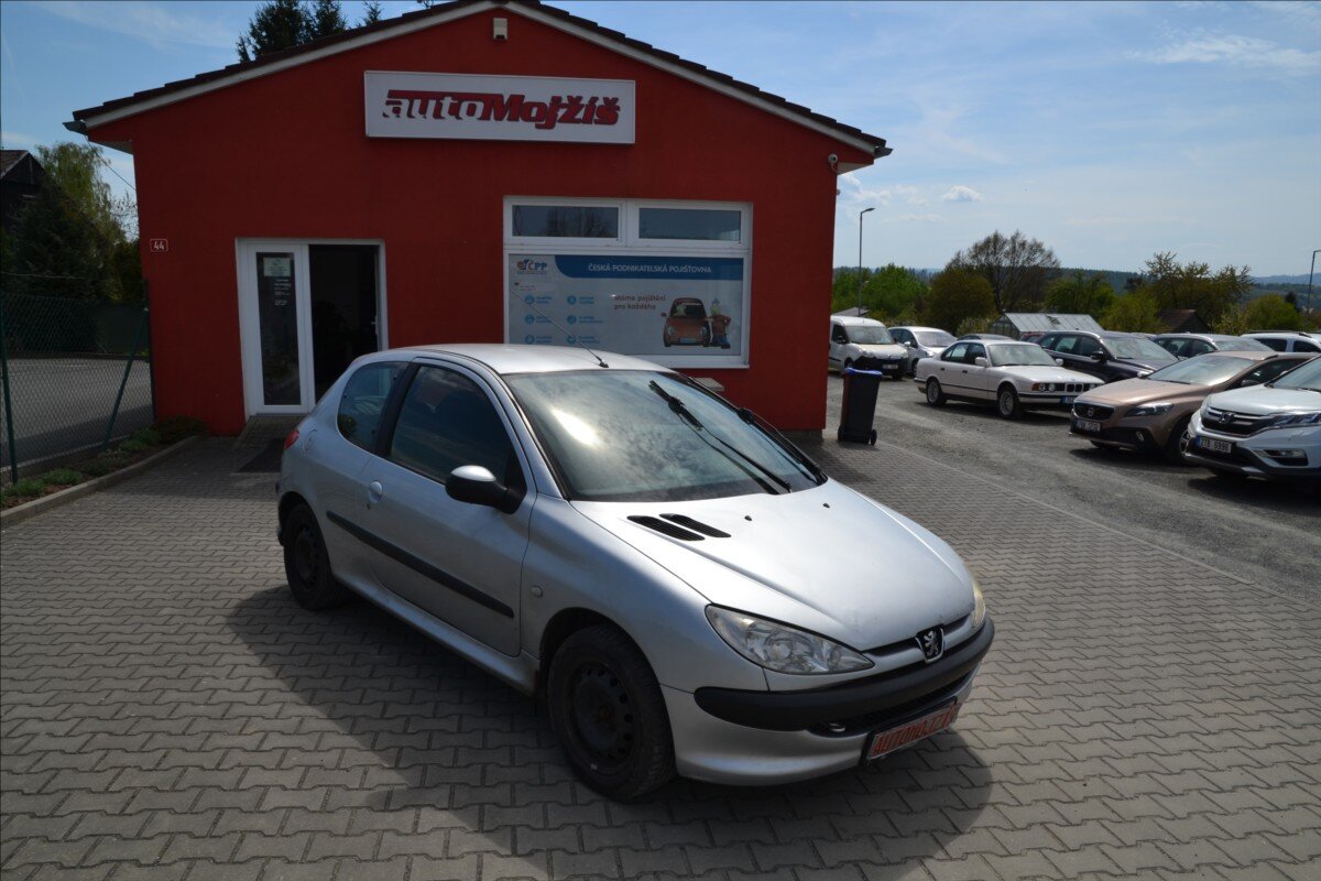 Peugeot 206 Hatchback 1,4 l 50 kw