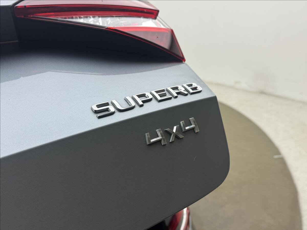 Škoda Superb Kombi 2,0 l 140 kw