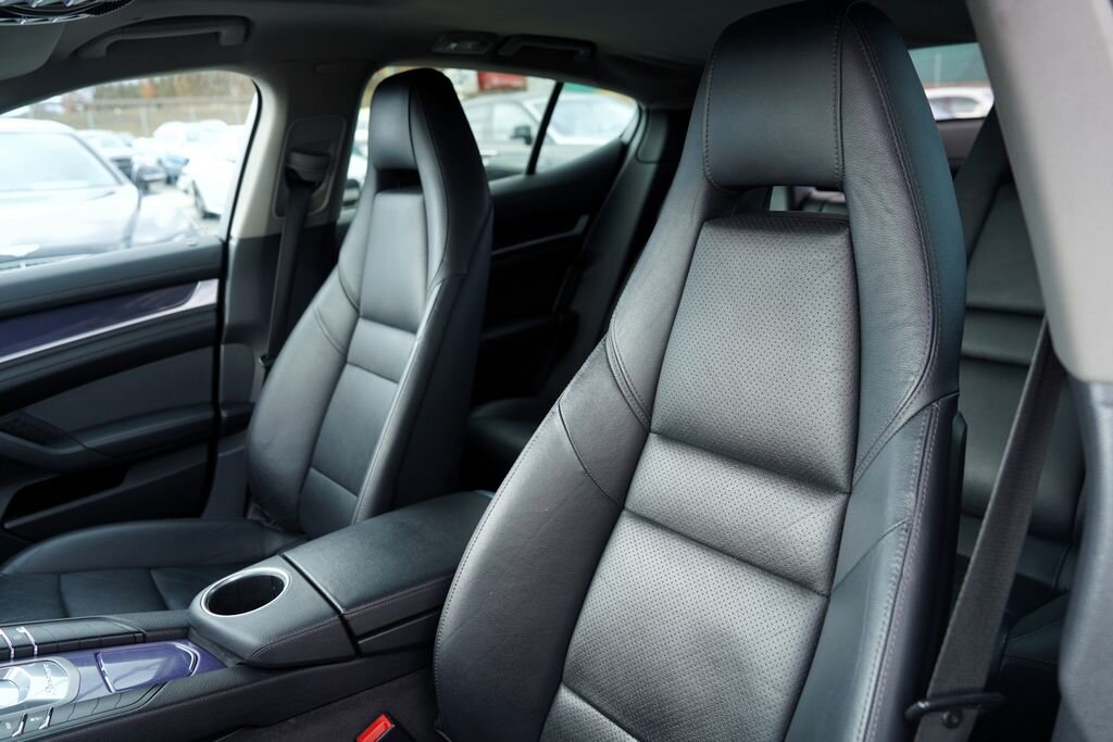 Porsche Panamera Sedan 3,6 l 220 kw