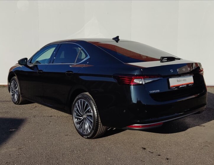 Škoda Superb Liftback 2,0 l 110 kw