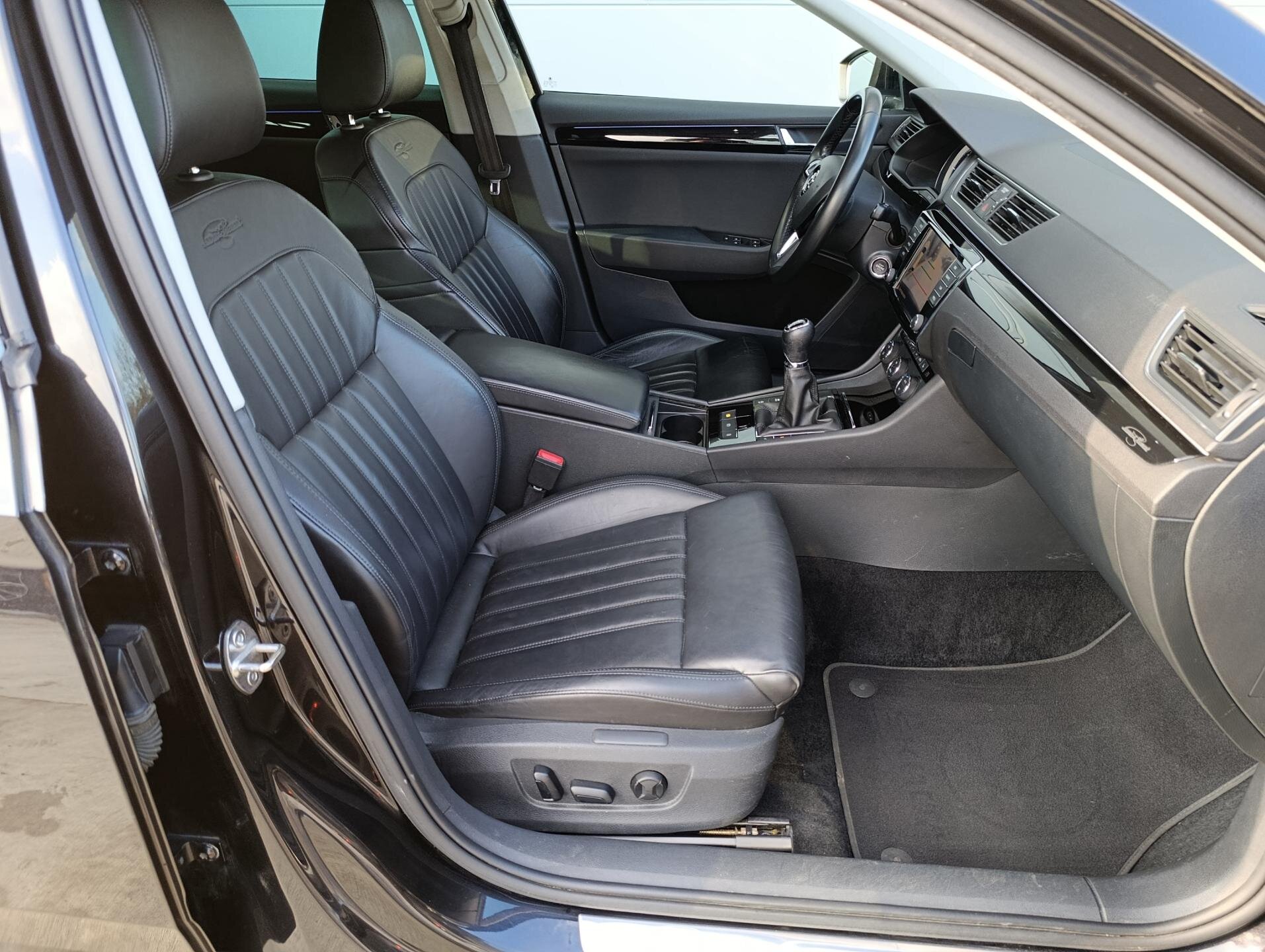 Škoda Superb Kombi 2,0 l 140 kw