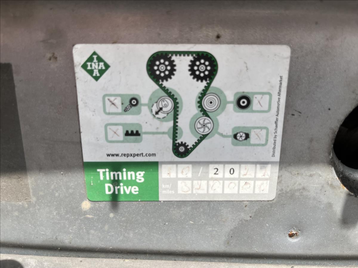 Toyota Avensis Verso