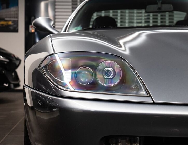 Ferrari 550 Kupé 5,5 l 357 kw