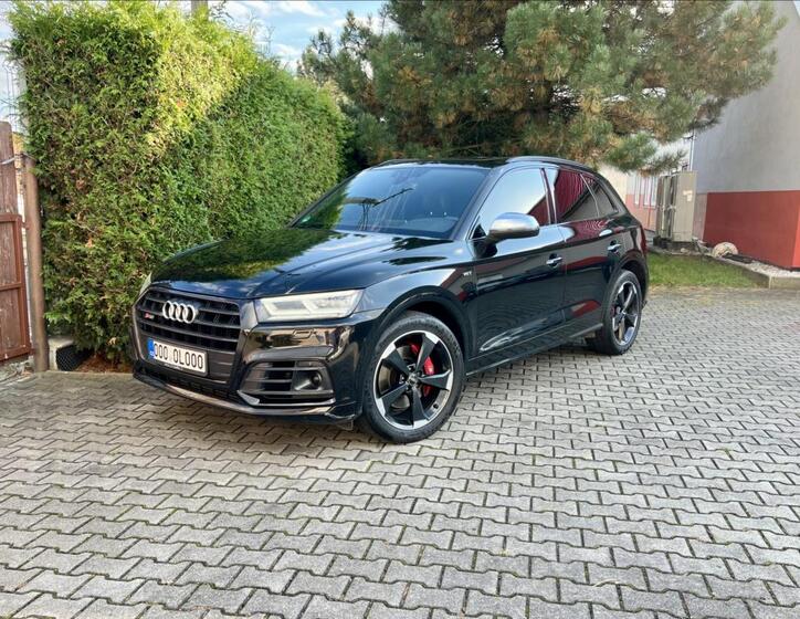 Audi SQ5 2