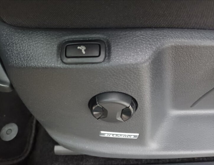 Volkswagen Touran MPV 2,0 l 110 kw