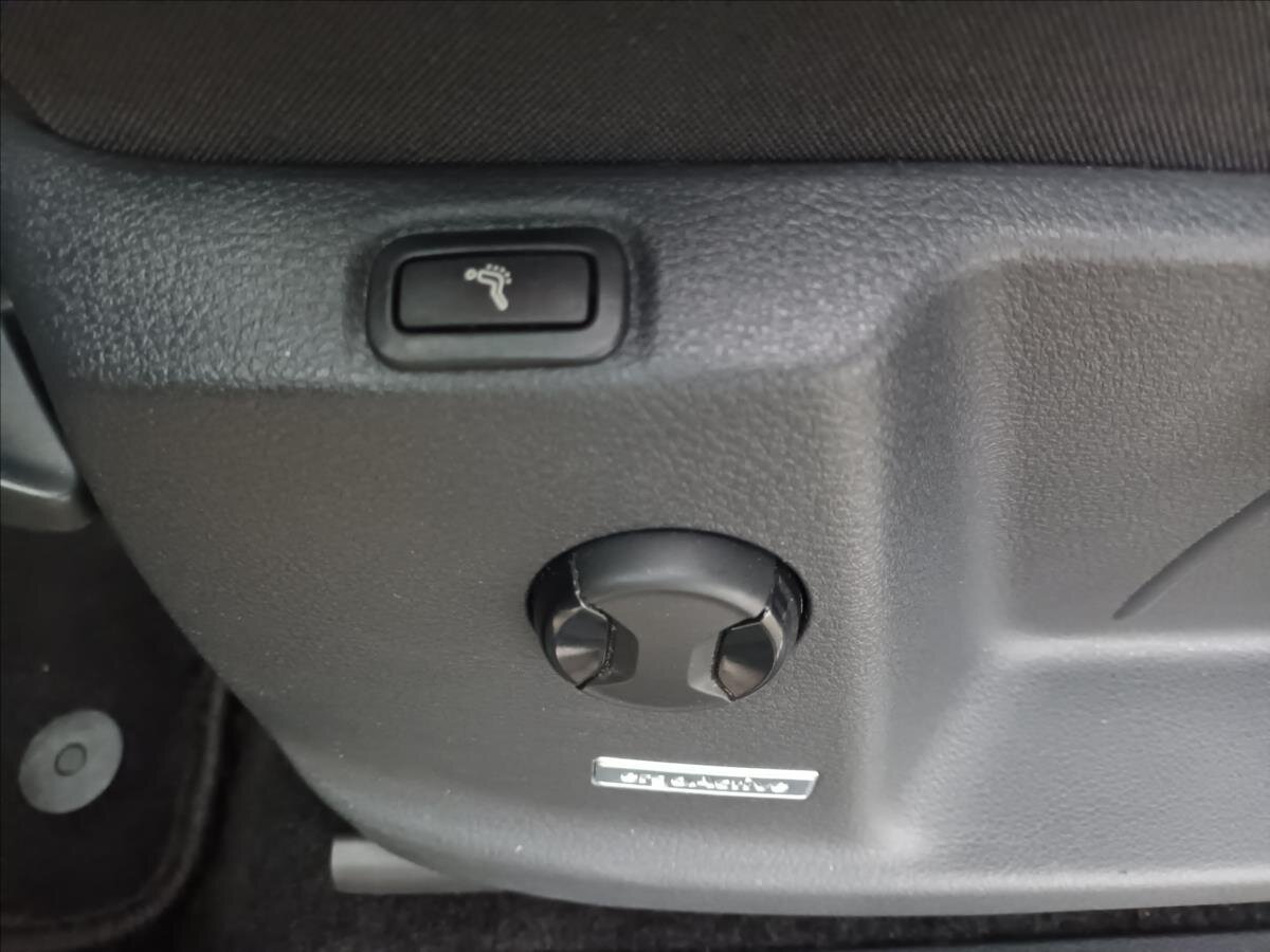 Volkswagen Touran MPV 2,0 l 110 kw