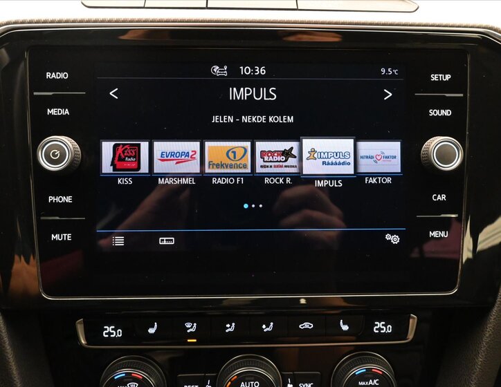 Volkswagen Passat Kombi 1,5 l 110 kw