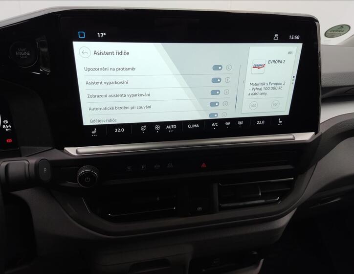 Volkswagen Caravelle 11