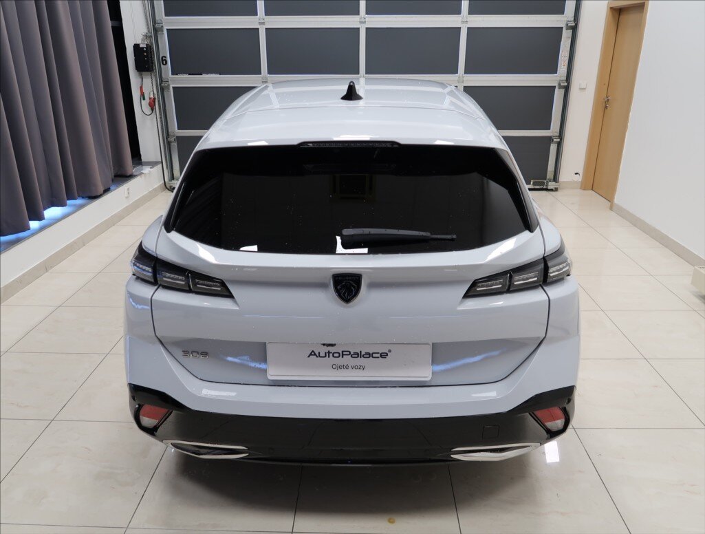 Peugeot 308 Kombi 1,2 l 96 kw