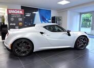 Alfa Romeo 4C 4