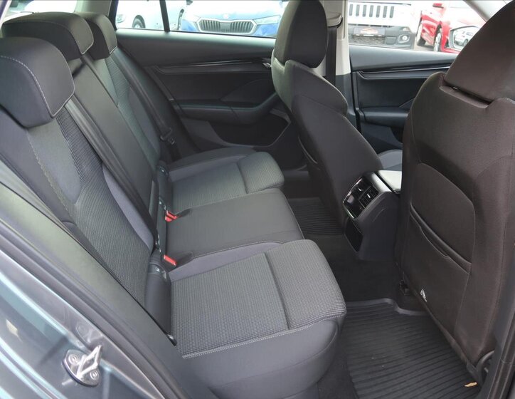 Škoda Octavia Kombi 2,0 l 85 kw