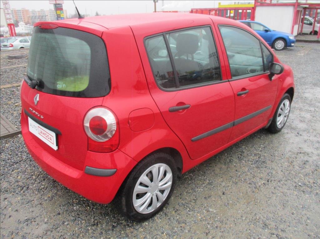 Renault Modus Hatchback 1,1 l 55 kw