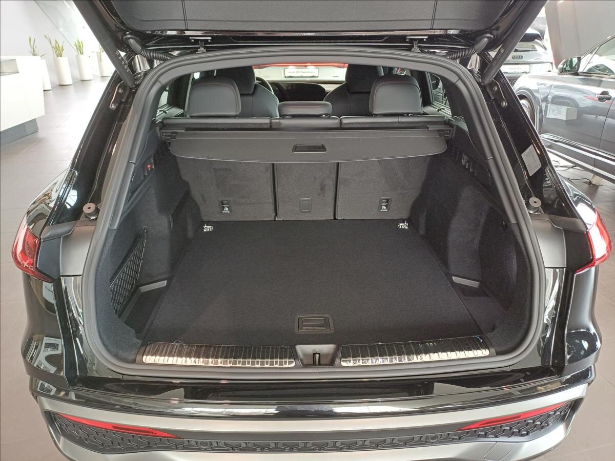 Audi Q5 SUV / Terénní 2,0 l 150 kw