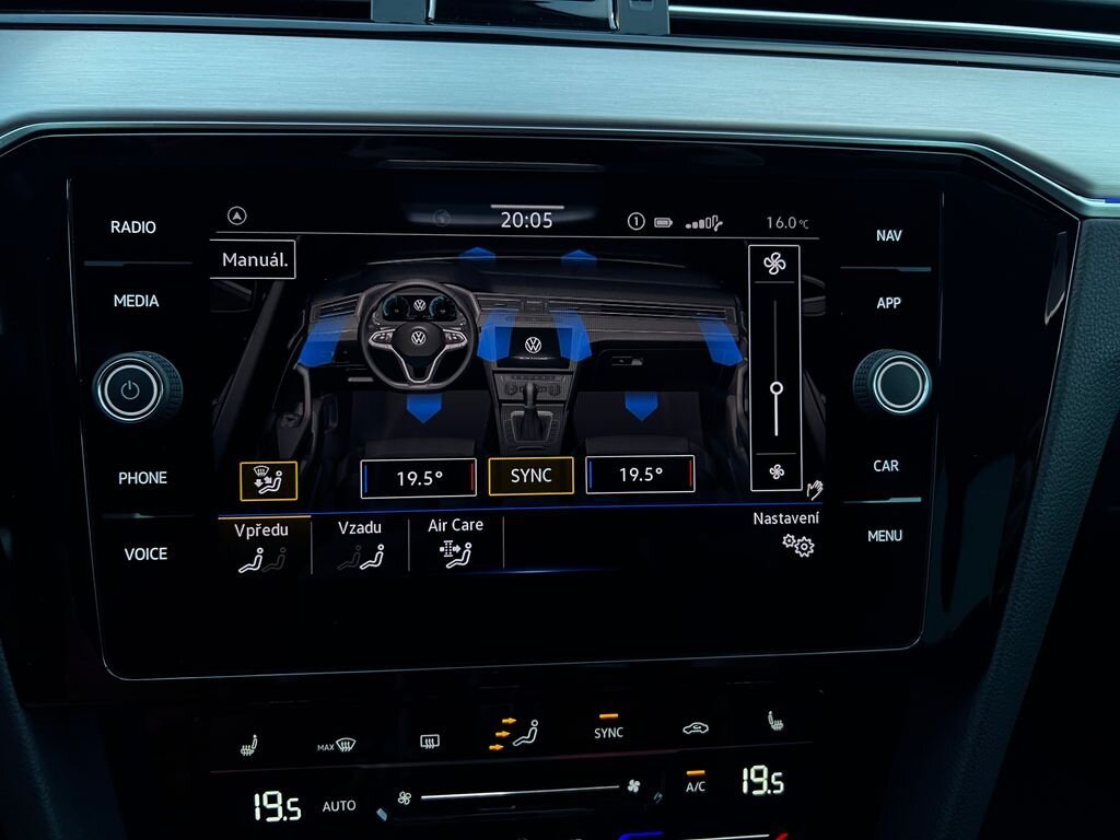 Volkswagen Passat Kombi 2,0 l 110 kw