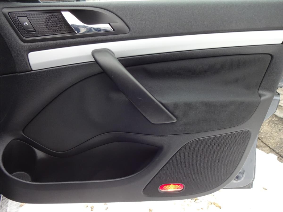 Škoda Octavia Kombi 1,8 l 118 kw