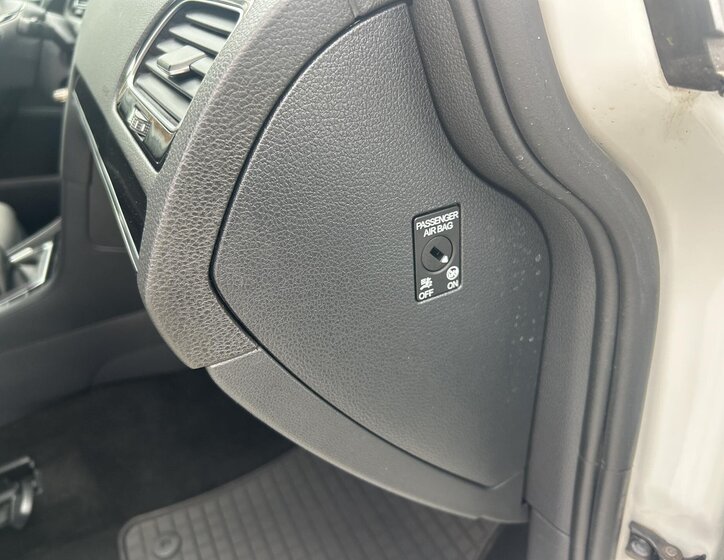 Volkswagen Golf Kombi 2,0 l 110 kw