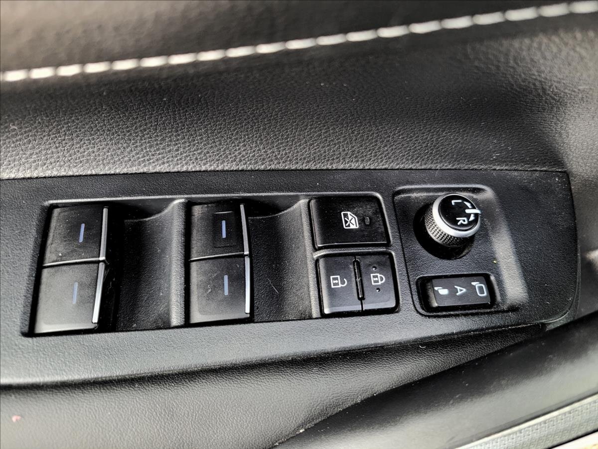 Toyota Corolla Kombi 1,8 l 72 kw