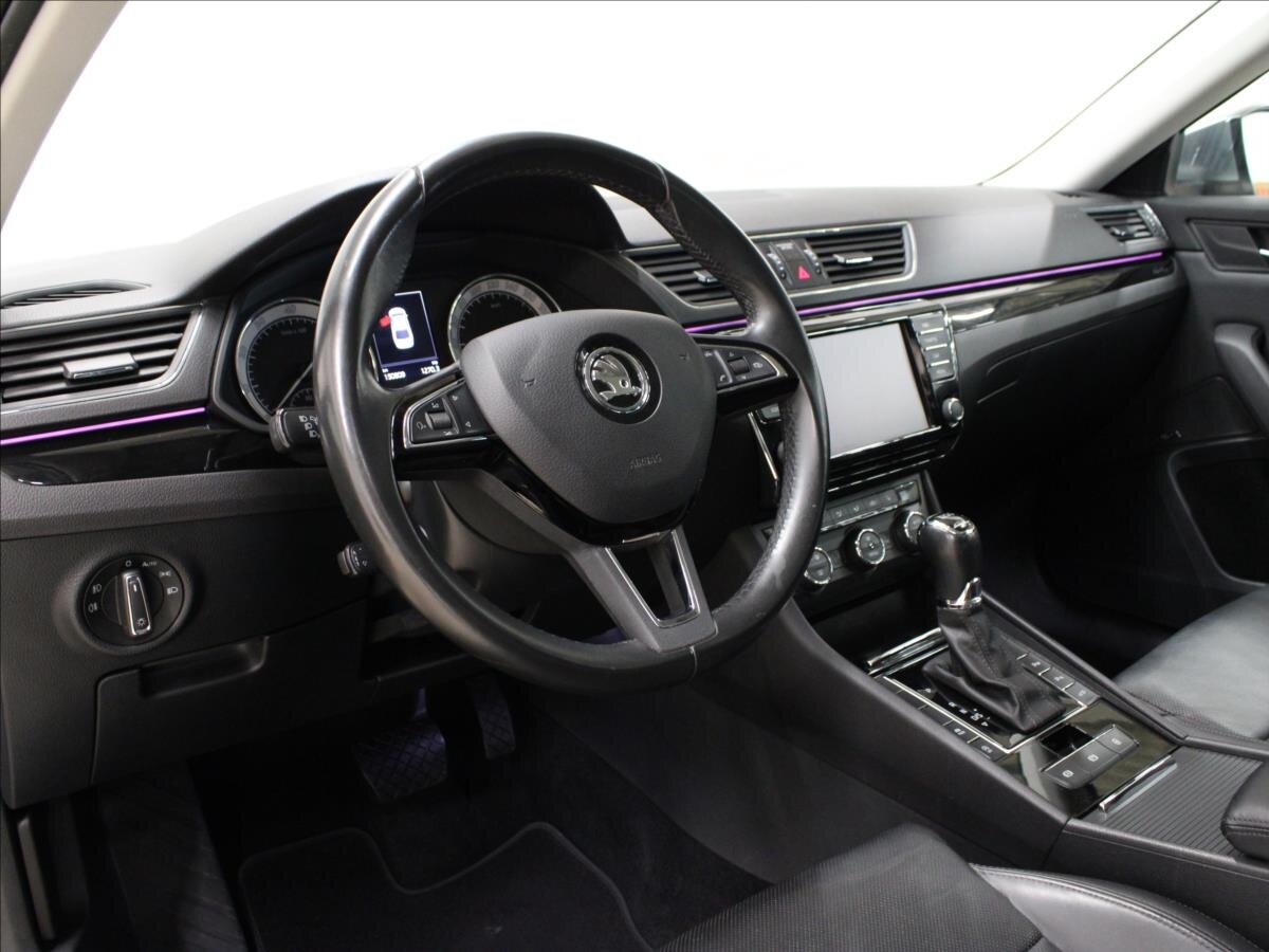 Škoda Superb Sedan / Limuzína 1,8 l 132 kw