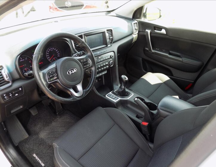 KIA Sportage SUV / Terénní 1,7 l 85 kw