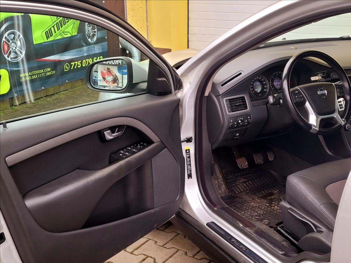 Volvo V70 Kombi 2,4 l 129 kw