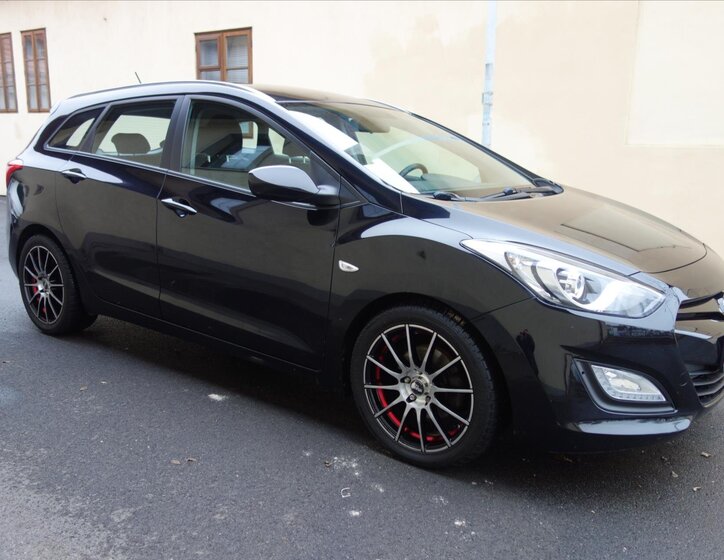 Hyundai i30 13