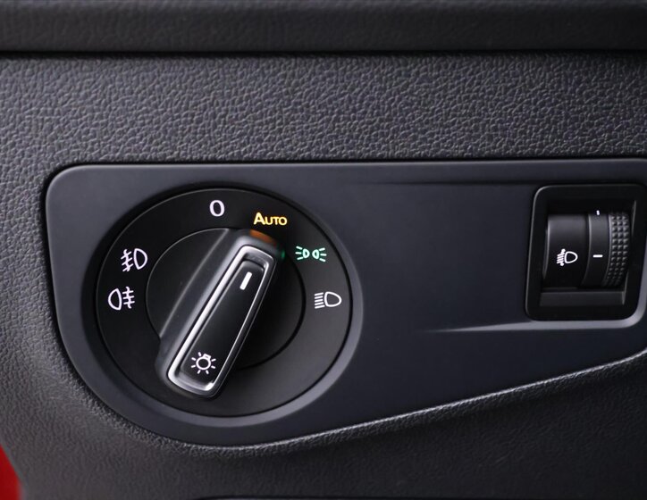 Volkswagen Tiguan SUV 2,0 l 110 kw