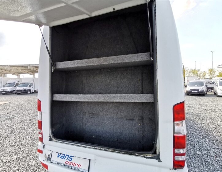 Mercedes-Benz Ostatní Ostatní 2,1 l 120 kw