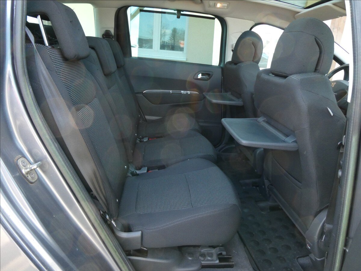 Peugeot 5008 MPV 1,6 l 115 kw