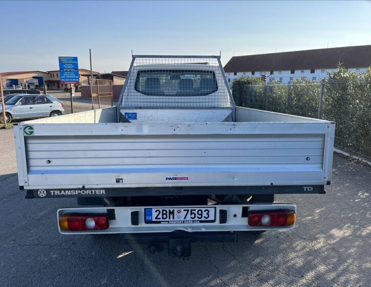 Volkswagen Transporter Valník 1,9 l 75 kw