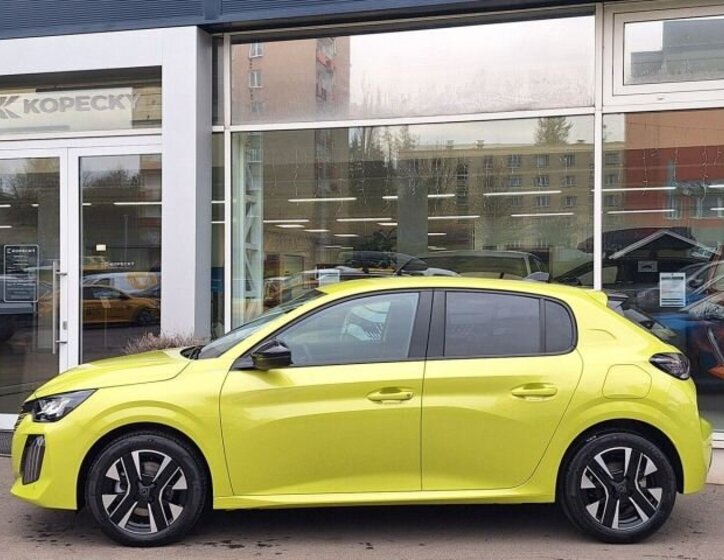 Peugeot 208 Hatchback 1,2 l 74 kw