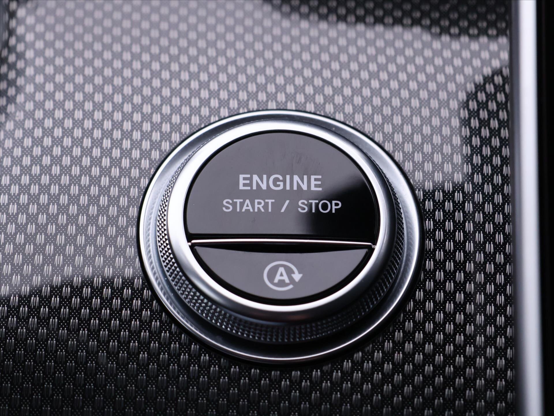 Mercedes-Benz Třídy C Kombi 2,0 l 147 kw