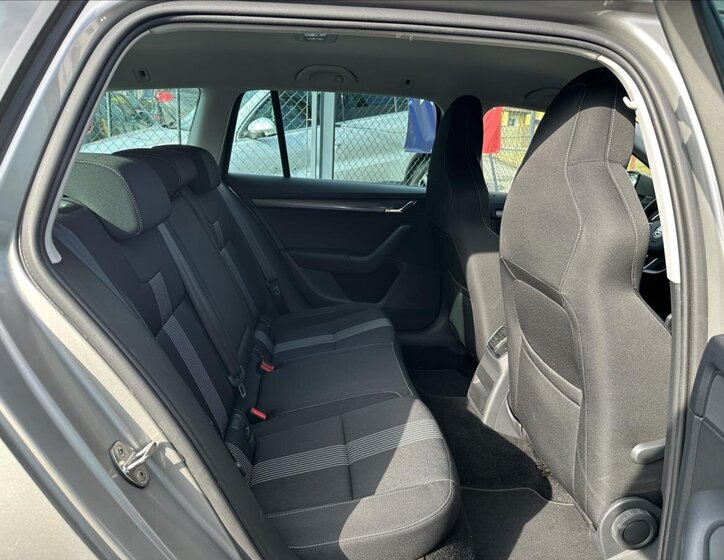 Škoda Octavia Kombi 1,5 l 110 kw