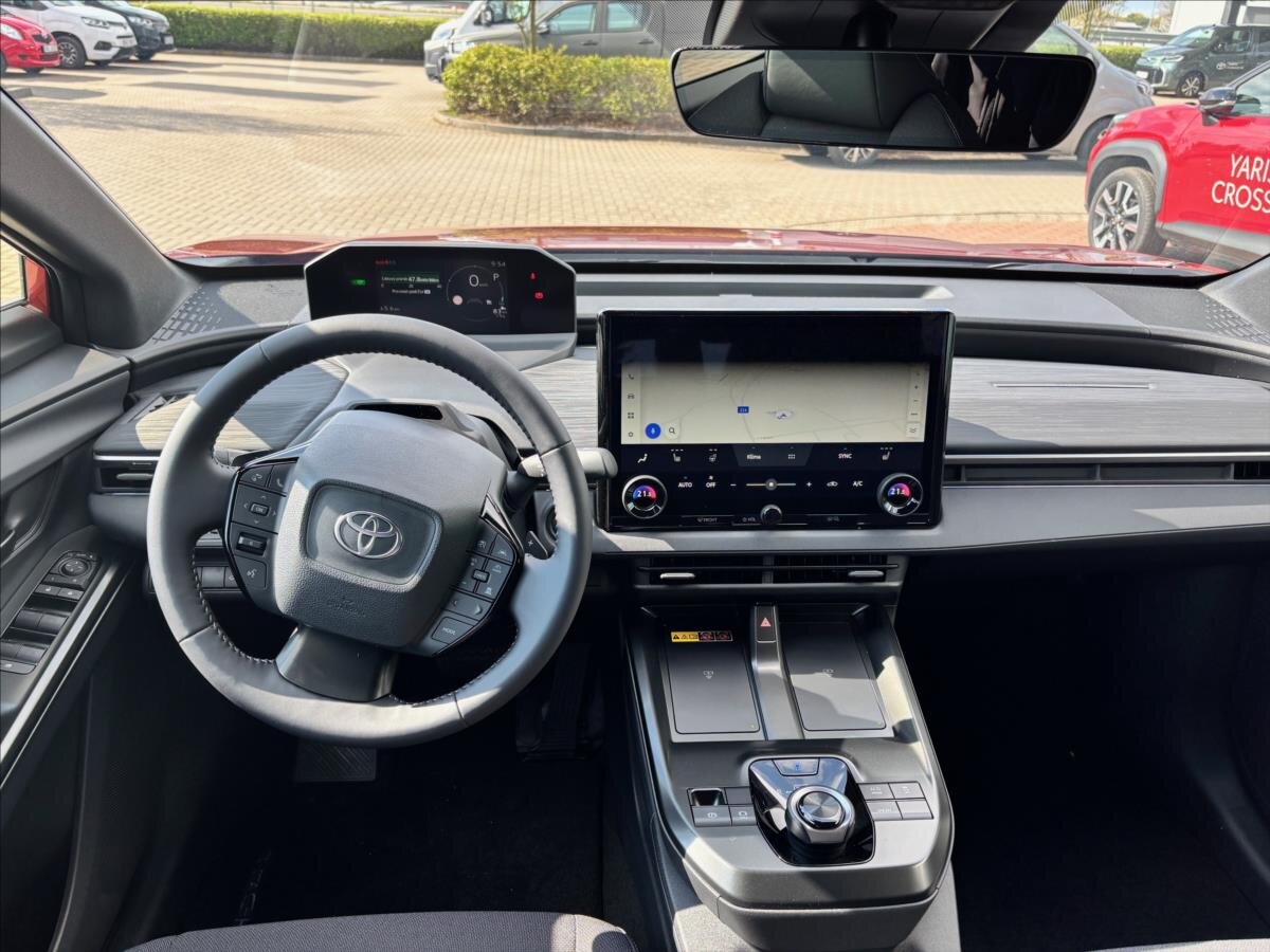 Toyota C-HR SUV / Terénní 0,0 165 kw