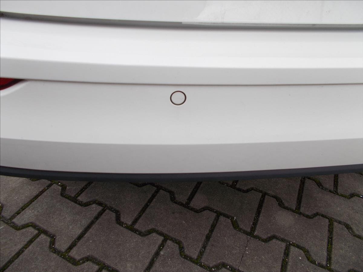 Volkswagen Golf Kombi 1,5 l 96 kw