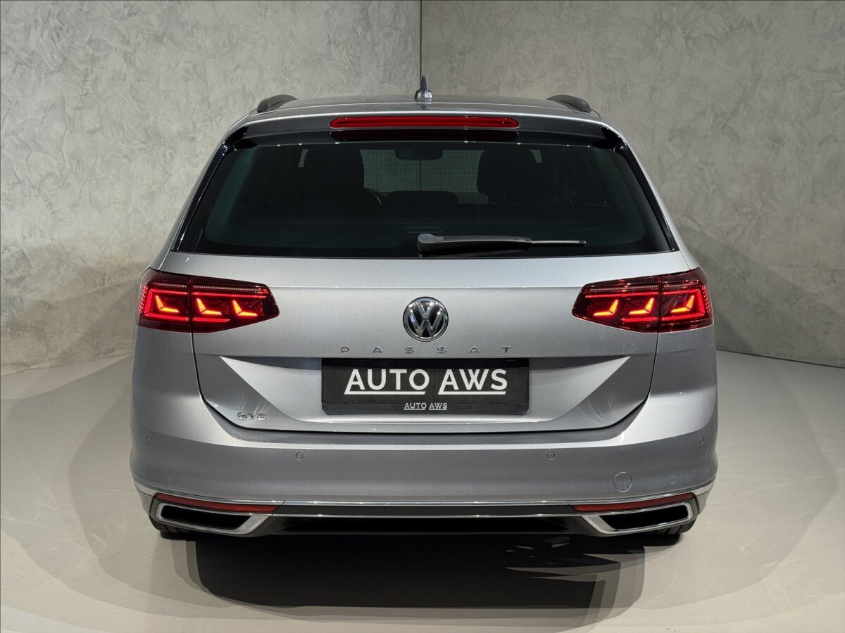 Volkswagen Passat Kombi 1,4 l 160 kw