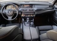 BMW Řada 5 30