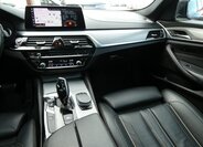 BMW Řada 5 Kombi 3,0 l 235 kw