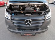 Mercedes-Benz Sprinter 18