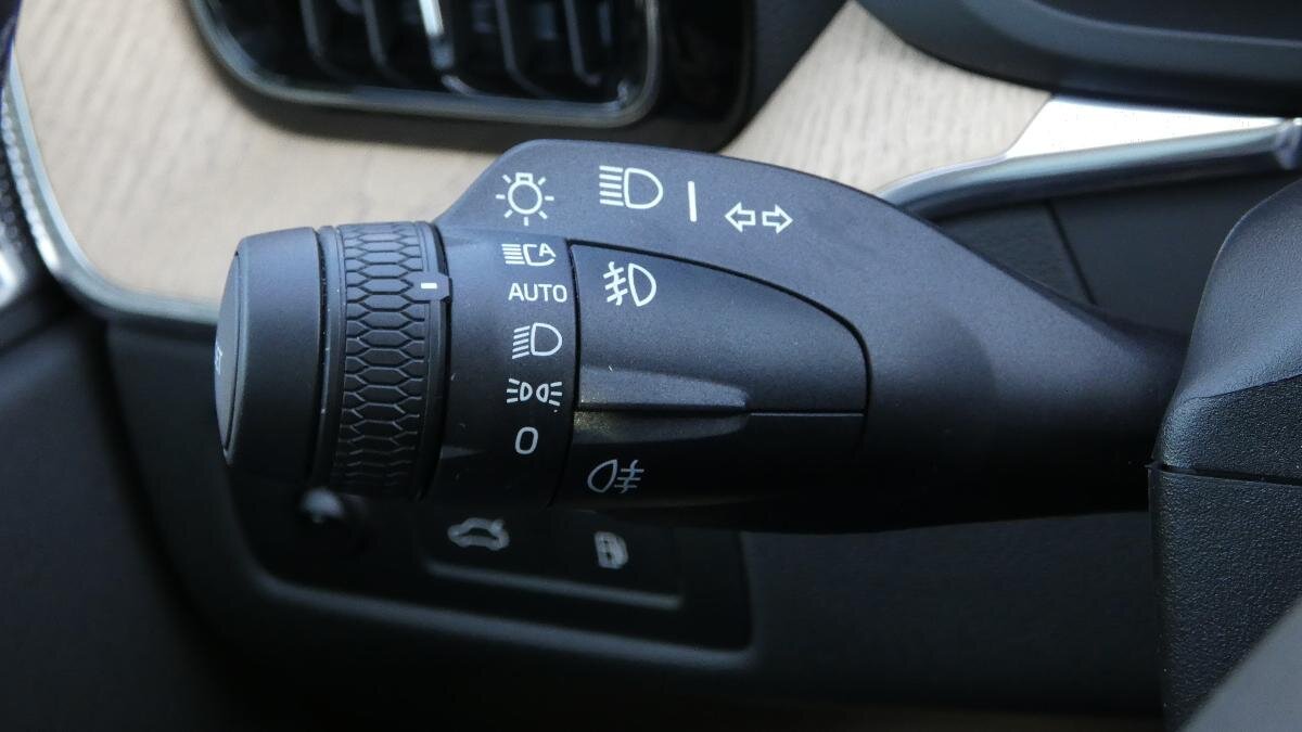 Volvo XC60 SUV 2,0 l 228 kw