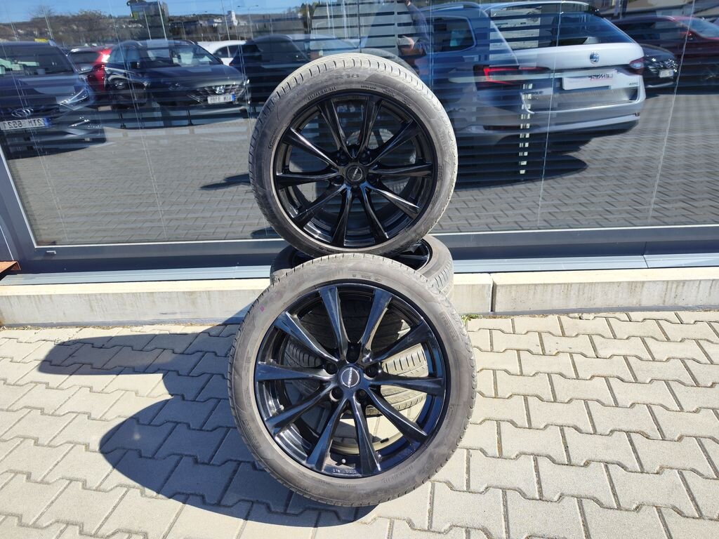 Škoda Superb Kombi 2,0 l 140 kw