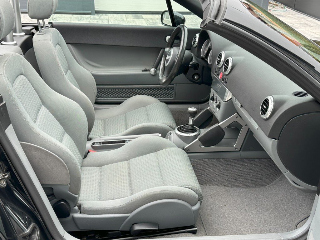 Audi TT Kabriolet 1,8 l 110 kw